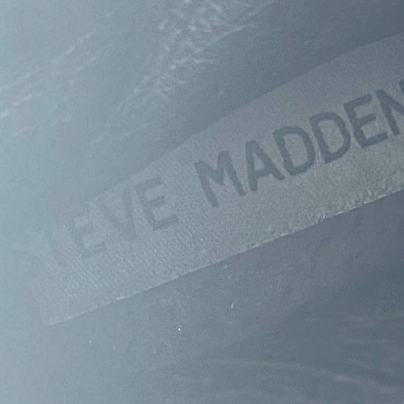 Steve Madden Granite Black Leather‎ Zipper Lug Sole Ankle Boots Women's 9.5 - Picture 5 of 6